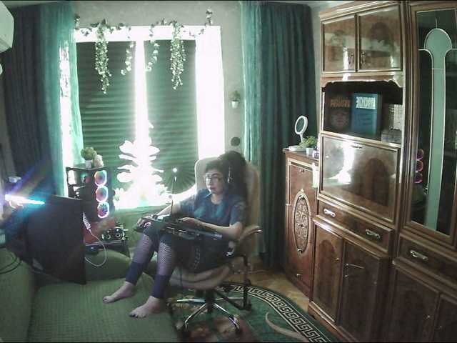 Margarita33's BongaCams show and profile