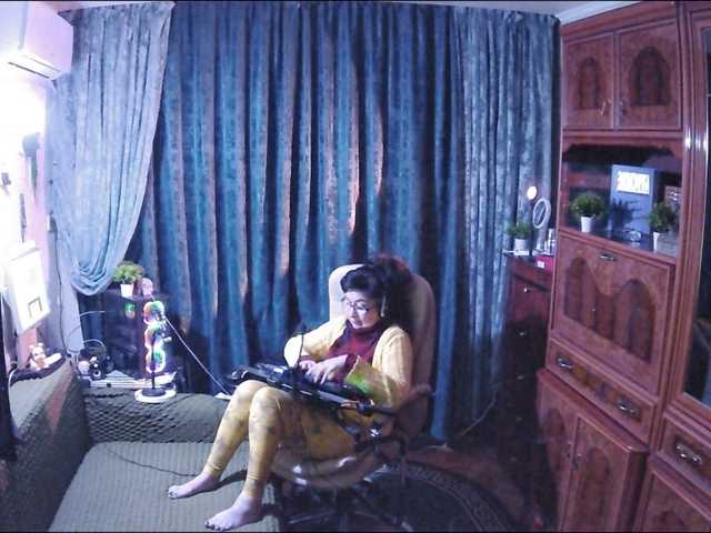 Margarita33's BongaCams show and profile