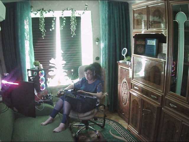 Margarita33's BongaCams show and profile