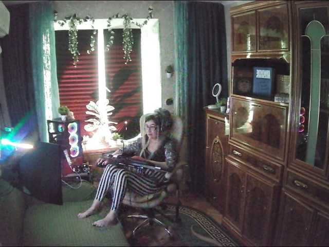 Margarita33's BongaCams show and profile