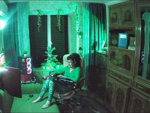 Margarita33's BongaCams show and profile