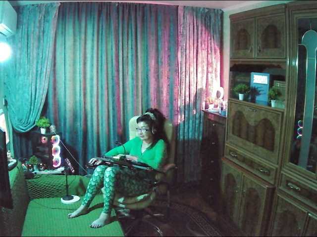 Margarita33's BongaCams show and profile