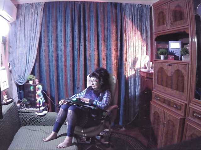 Margarita33's BongaCams show and profile