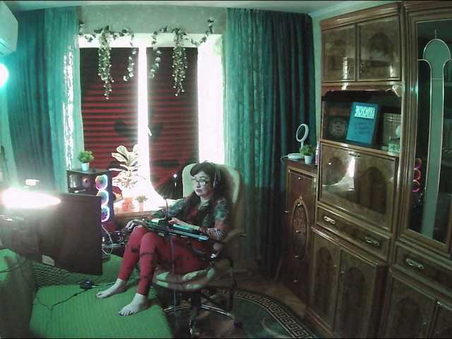 Margarita33's BongaCams show and profile