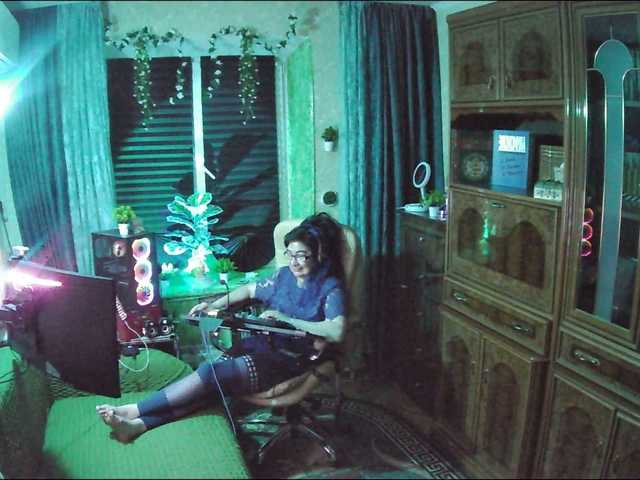 Margarita33's BongaCams show and profile