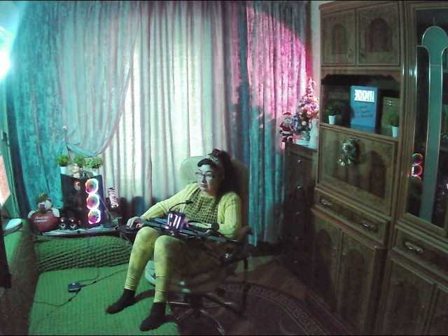 Margarita33's BongaCams show and profile