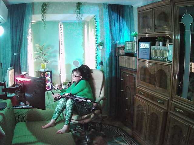 Margarita33's BongaCams show and profile