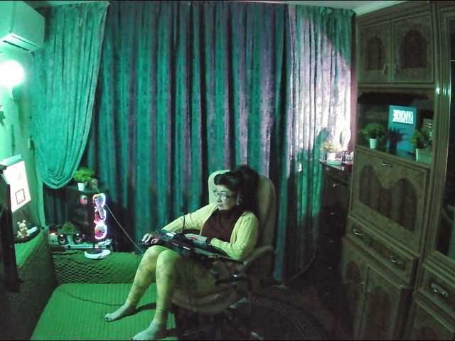 Margarita33's BongaCams show and profile