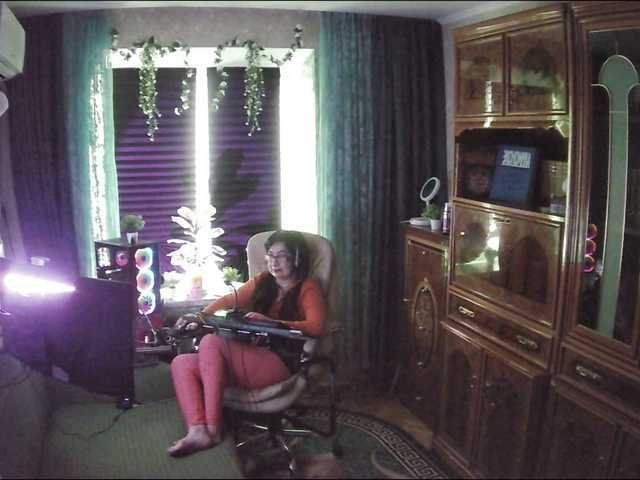 Margarita33's BongaCams show and profile