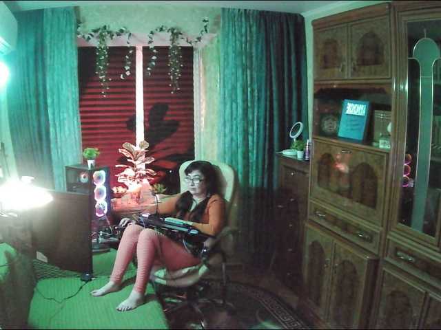 Margarita33's BongaCams show and profile