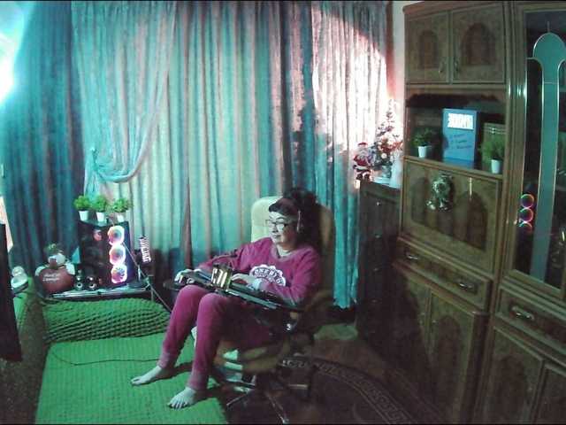 Margarita33's BongaCams show and profile