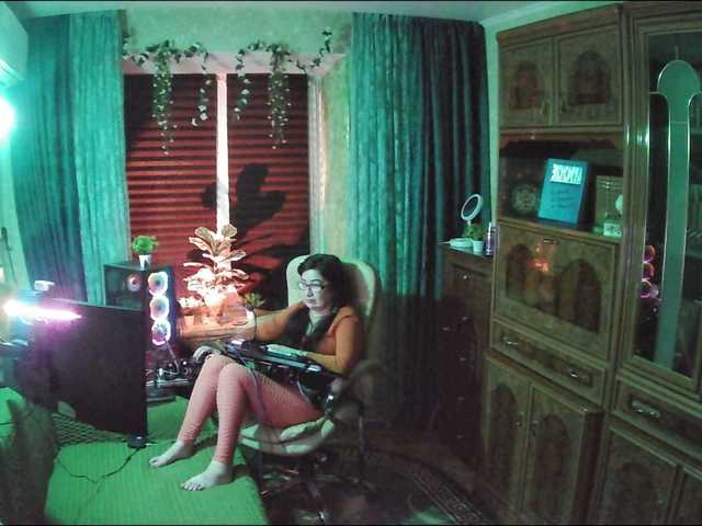 Margarita33's BongaCams show and profile