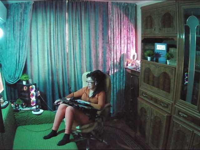 Margarita33's BongaCams show and profile