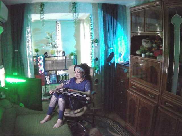 Margarita33's BongaCams show and profile