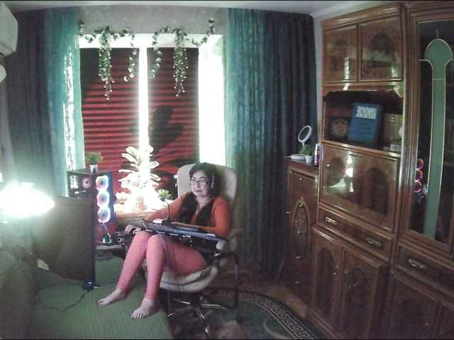 Margarita33's BongaCams show and profile