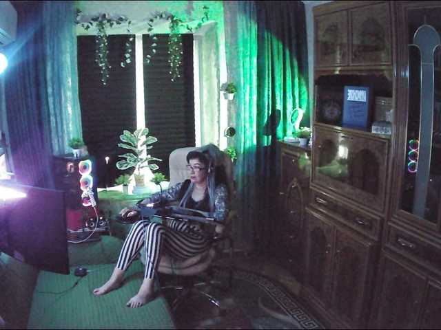 Margarita33's BongaCams show and profile