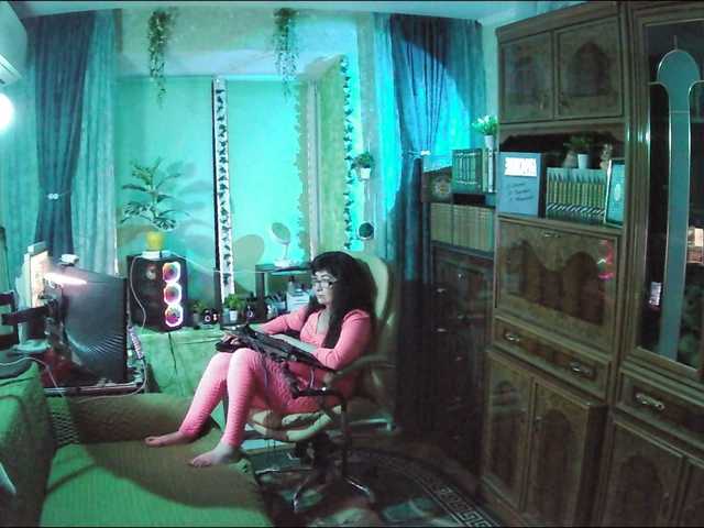 Margarita33's BongaCams show and profile