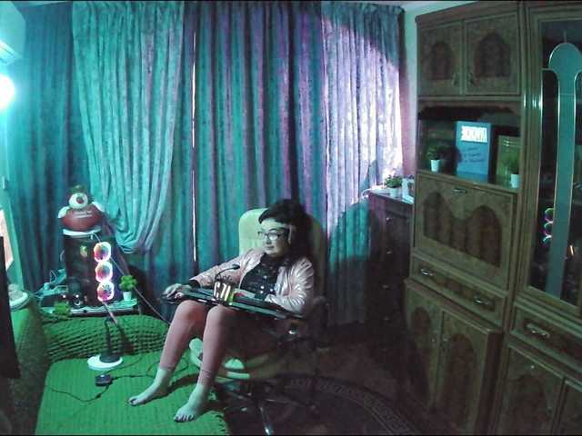 Margarita33's BongaCams show and profile