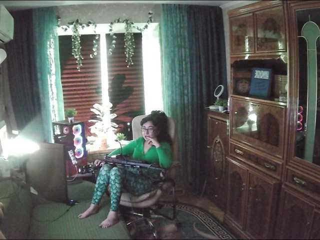 Margarita33's BongaCams show and profile