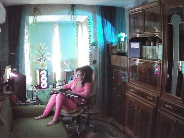 Margarita33's BongaCams show and profile