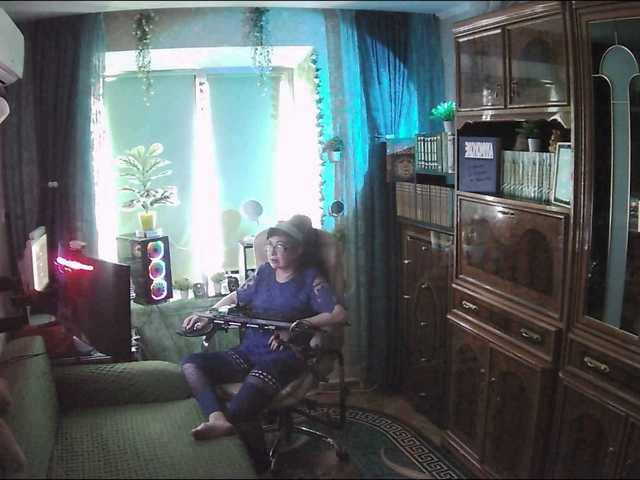 Margarita33's BongaCams show and profile