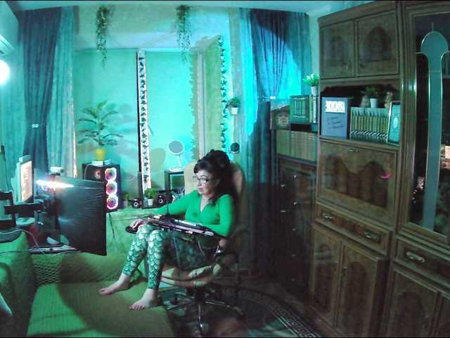 Margarita33's BongaCams show and profile