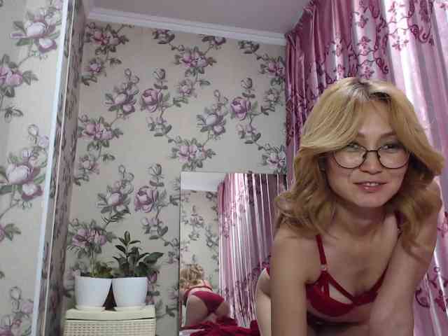 amateur sex cam LiliToli1