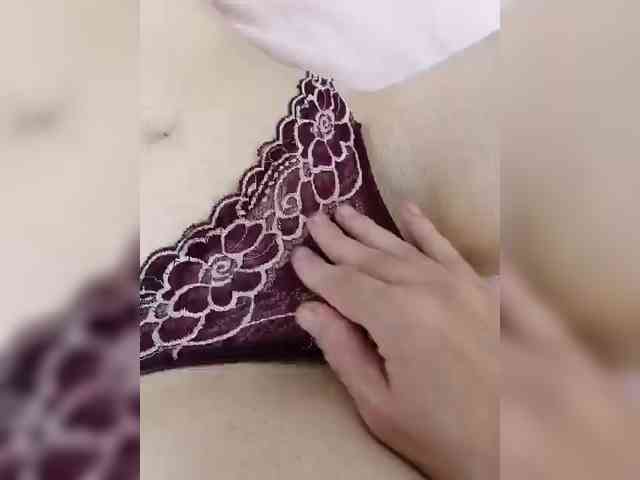 ELENA-PUSSY webcam