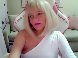 ChristieRoses Porn Show