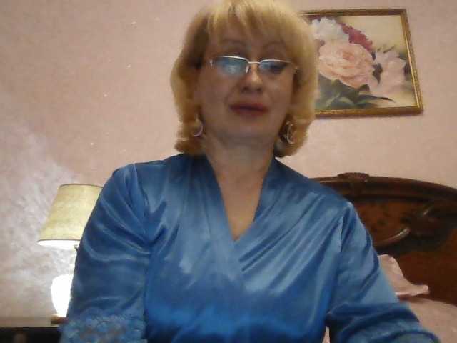Ur-Mami's BongaCams show and profile