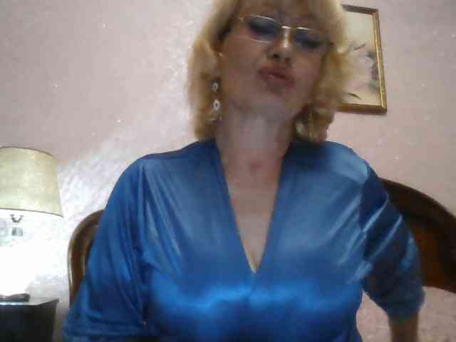 Ur-Mami Live Webcam on BongaCams
