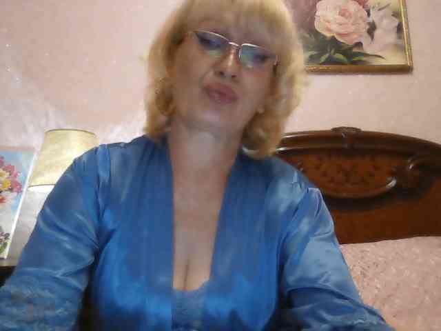public voyeur web cam Ur-Mami