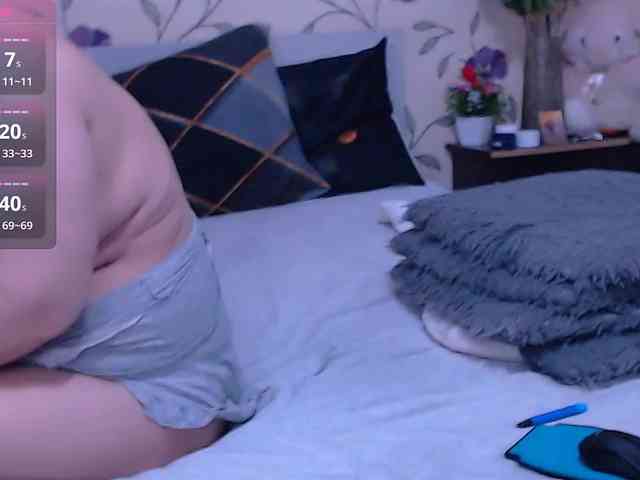 NatashaDivyne webcam