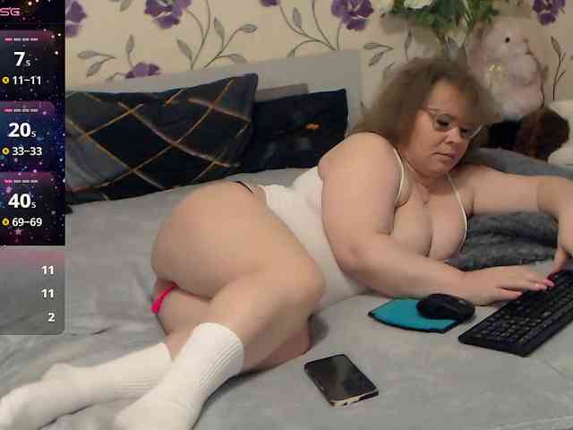 NatashaDivyne webcam