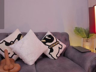 EllieMitchell Porn Show