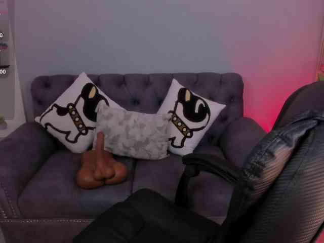 EllieMitchell webcam