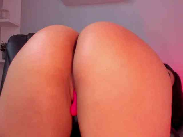 EllieMitchell webcam
