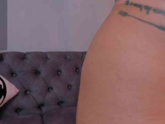 EllieMitchell webcam