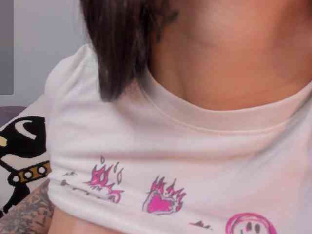 EllieMitchell EllieMitchell