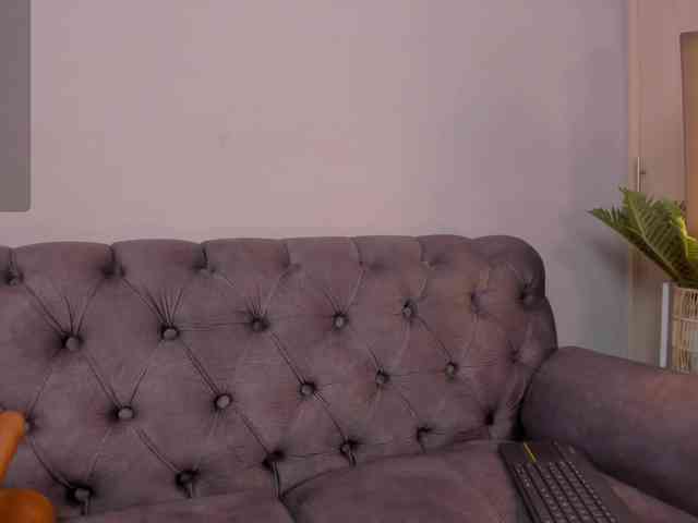 EllieMitchell webcam