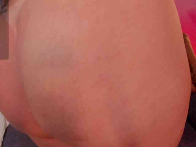 EllieMitchell webcam