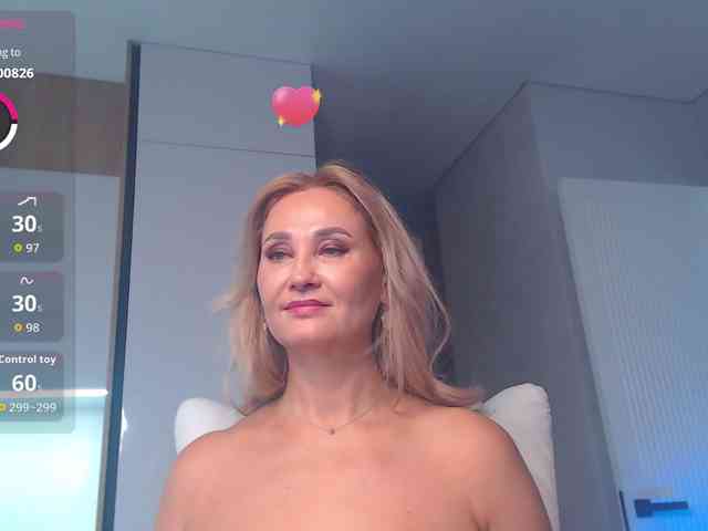 hold-me-tight webcam