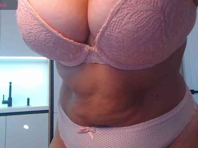hold-me-tight webcam
