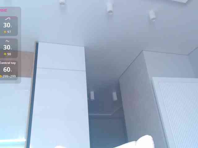 hold-me-tight webcam