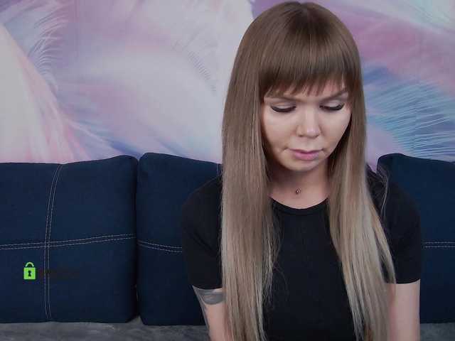 TouchMeNow's BongaCams show and profile