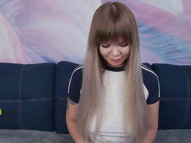 TouchMeNow webcam
