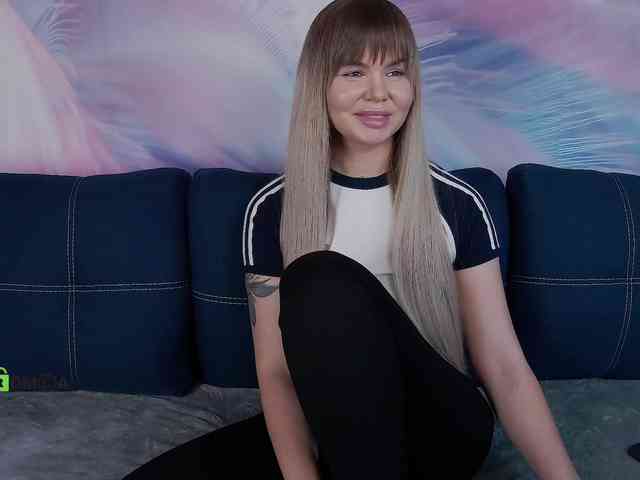 TouchMeNow webcam