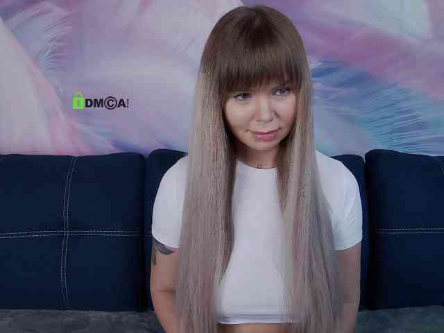 TouchMeNow webcam