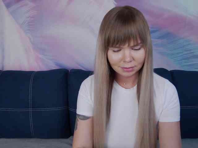 TouchMeNow webcam