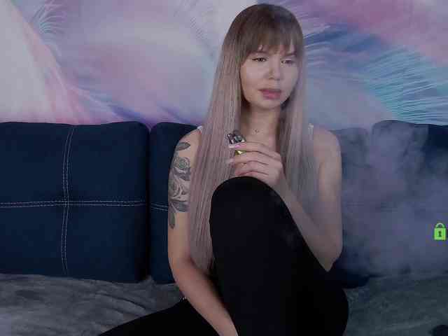 TouchMeNow webcam